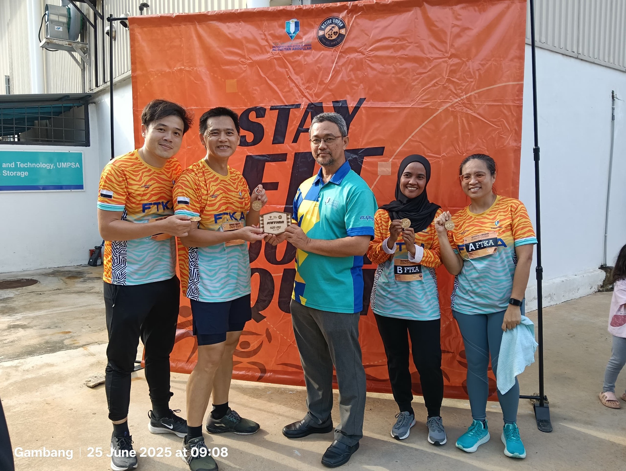 Tahniah diucapkan kepada Fakulti Teknologi Kejuruteraan Awan UMPSA yang memenangi Tempat Ketiga dalam pertandingan Inter-Dept Relay Run 2025 dan telah berlangsung pada 25 Jun 2025 di Ruang Legar Makmal Berpusat, UMPSA Kampus Gambang